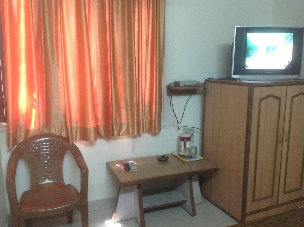 Hotel Kamal Kunj Jaipur Eksteriør billede