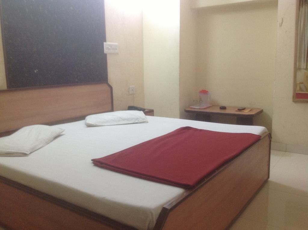 Hotel Kamal Kunj Jaipur Eksteriør billede